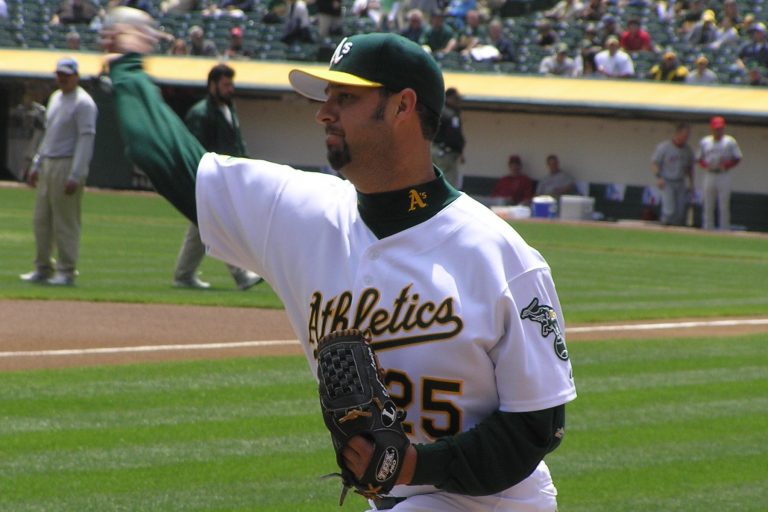Esteban Loaiza tras las rejas.
