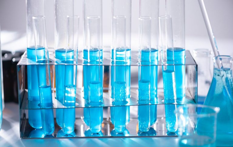 Laboratorio aseguradoras covid