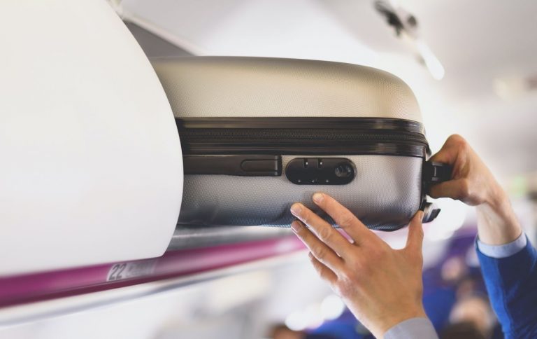 Equipaje de mano en avión