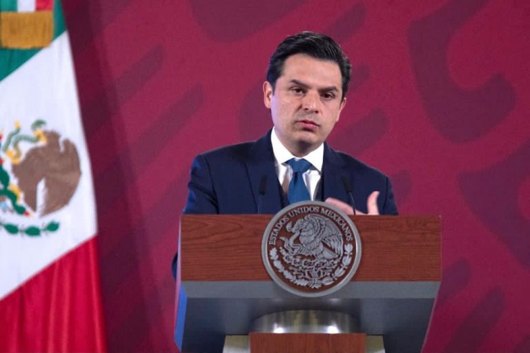 Zoe Robledo director del IMSS anuncia apoyos funerarios del gobierno federal