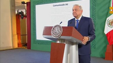 AMLO Quédate en México