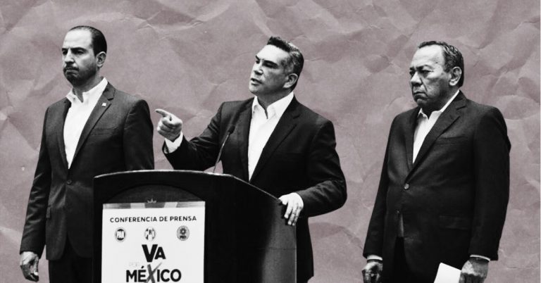 López Obrador confeccionó un saco y los actuales dirigentes de PRI, PAN y PRD se lo han puesto.