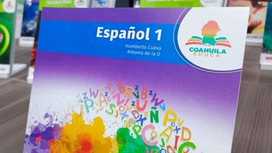 Reparten en Coahuila material educativo en lugar de los Nuevos Libros de Texto de la SEP. Foto: Especial.