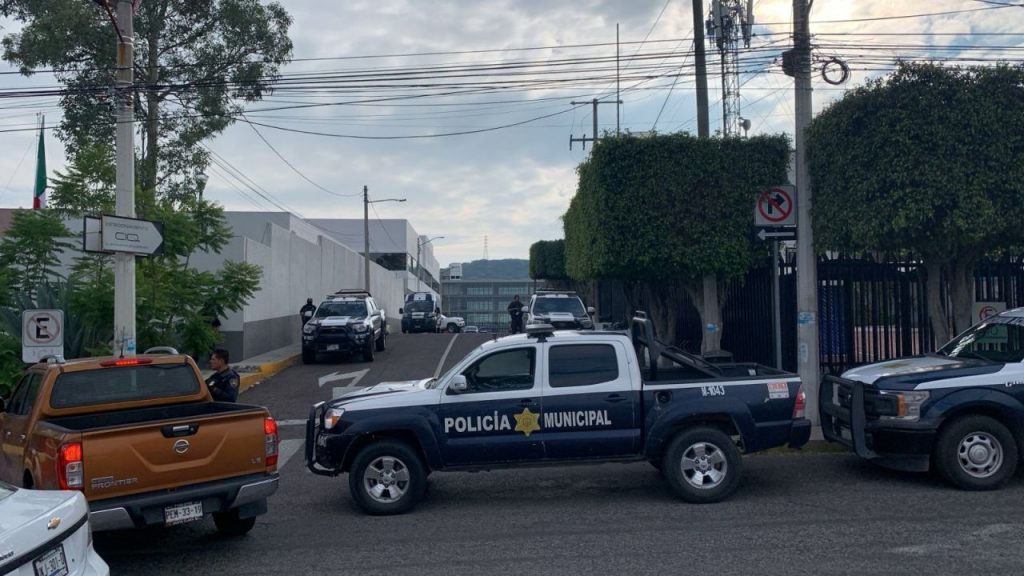 Montan dispositivo de seguridad tras detención de dos personas con droga. Foto: Especial.