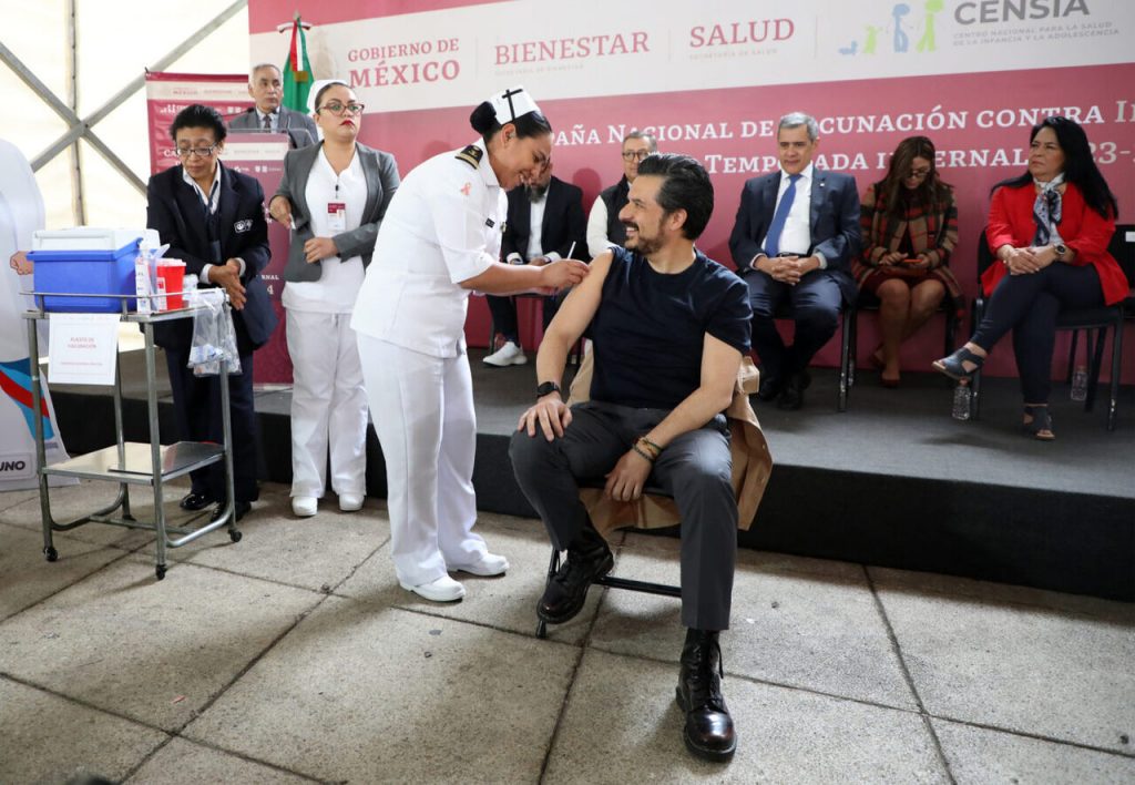 IMSS está listo para vacunar a 12.7 millones contra influenza y casi a 7 millones contra COVID-19: Zoé Robledo