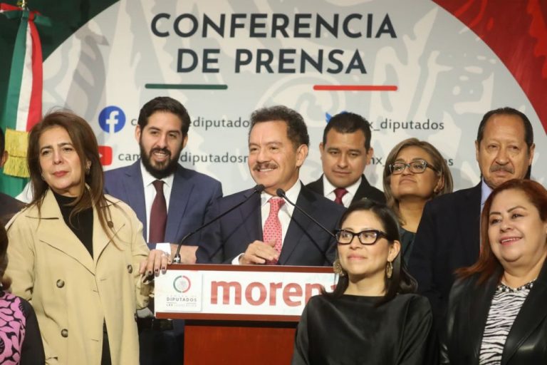 El coordinador de los diputados de Morena, Ignacio Mier Velazco, dio a conocer el calendario y la estrategia para el debate de las reformas propuestas por el presidente Andrés Manuel López Obrador en la Cámara de Diputados.