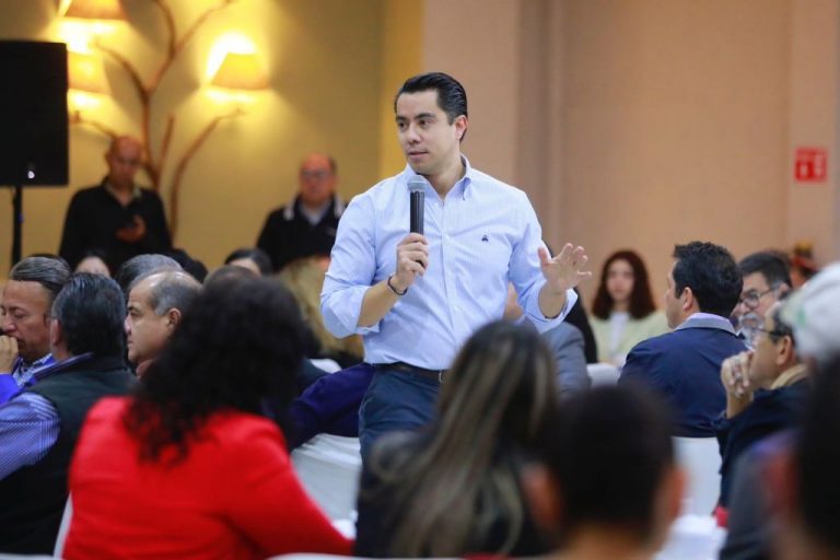 Hay que dar continuidad a lo que se ha hecho bien, pero también entrarle a los pendientes: Felifer Macías.