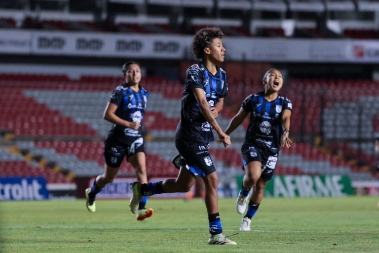 Gallos Femenil Vs. Mazatlán Femenil