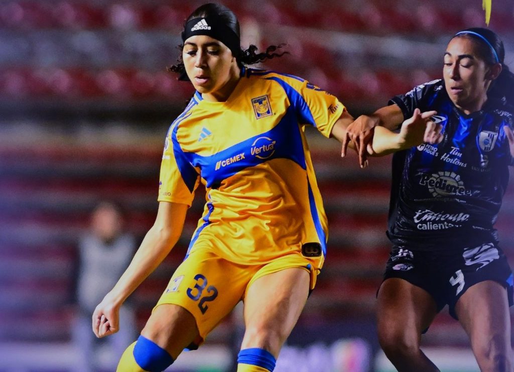 Gallos y Tigres Femenil