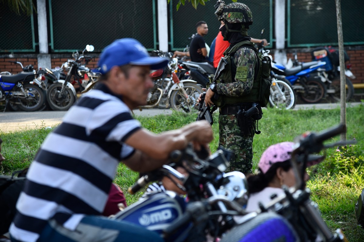 Colombia y Guerrillas en la frontera