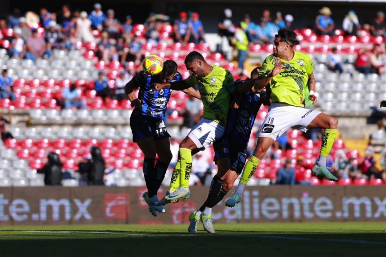 Gallos venció a Puebla