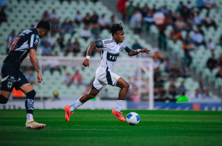 Vancouver eliminó a Monterrey con empate agónico y avanzó