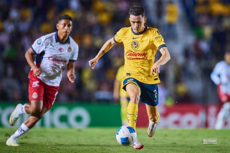 América goleó a Chivas y avanzó a cuartos de Concachampions