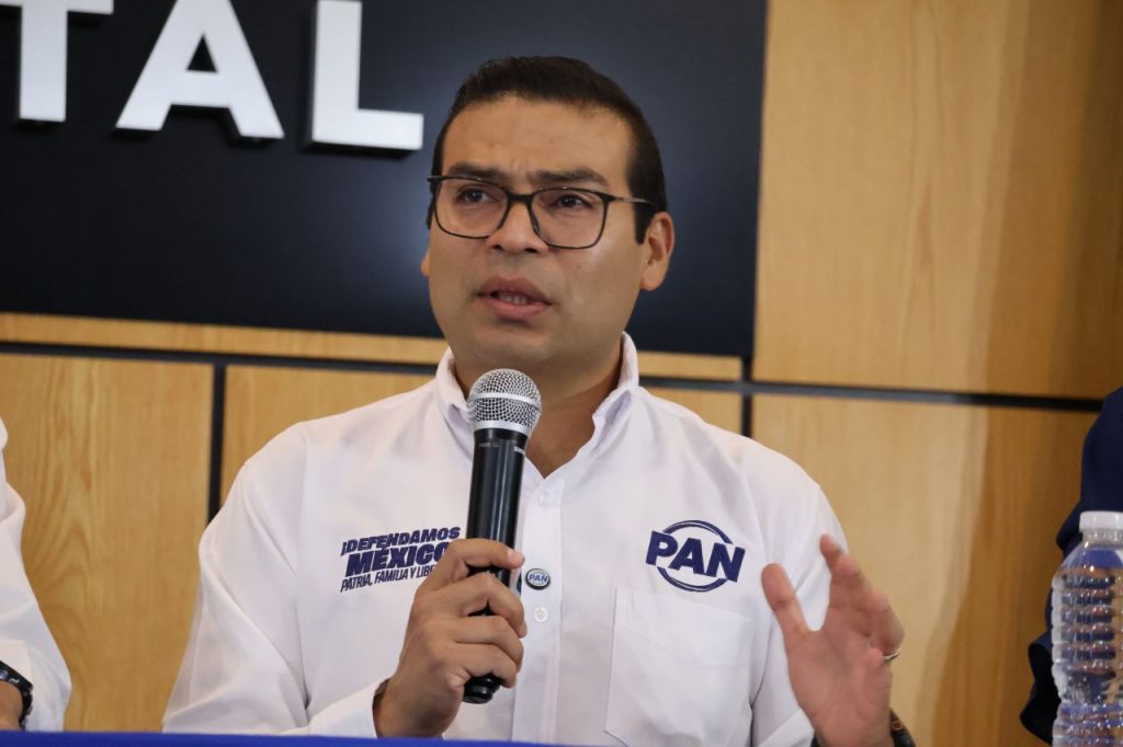 PAN responde críticas por nombramiento de Rogelio Vega